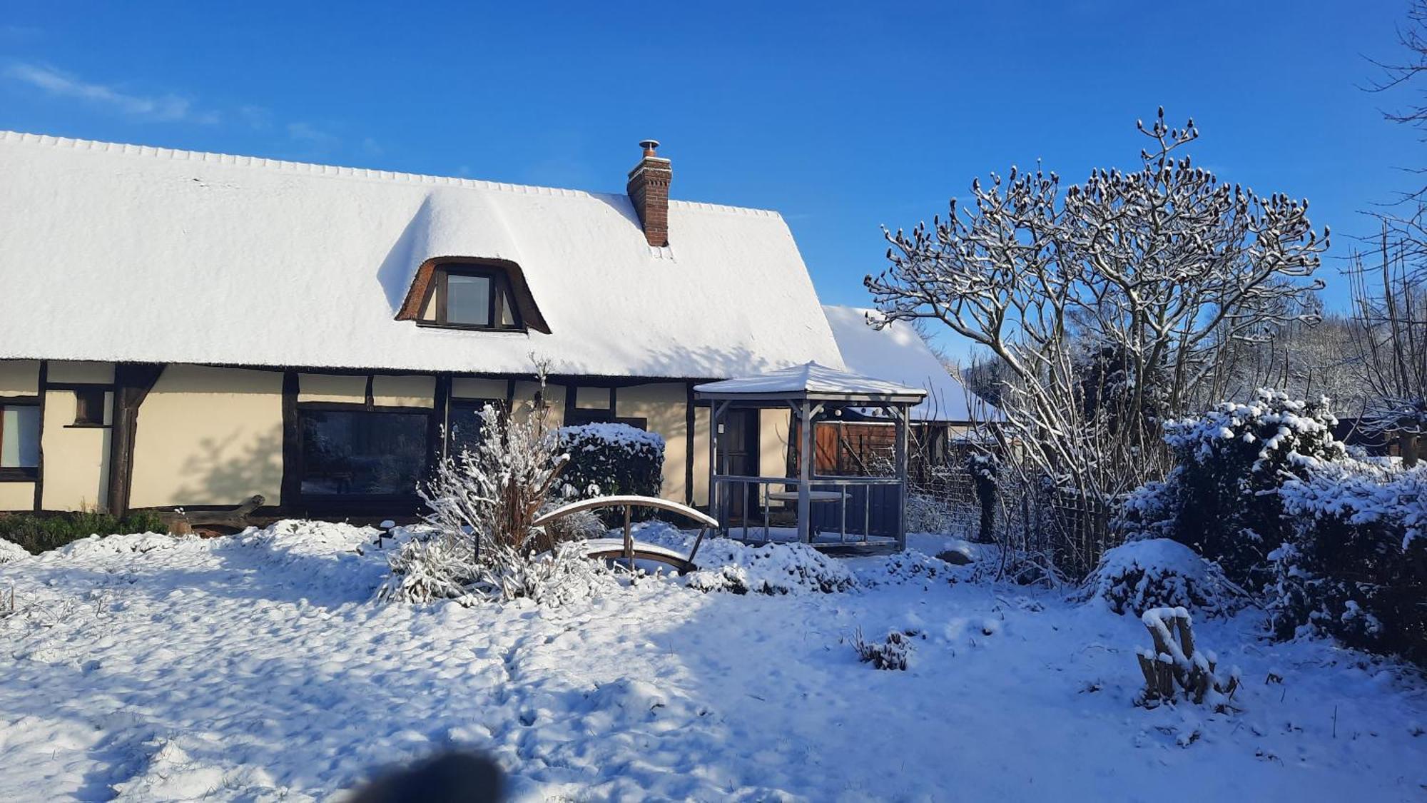 Villa Les 2 chaumières avec piscine Epinay Esterno foto