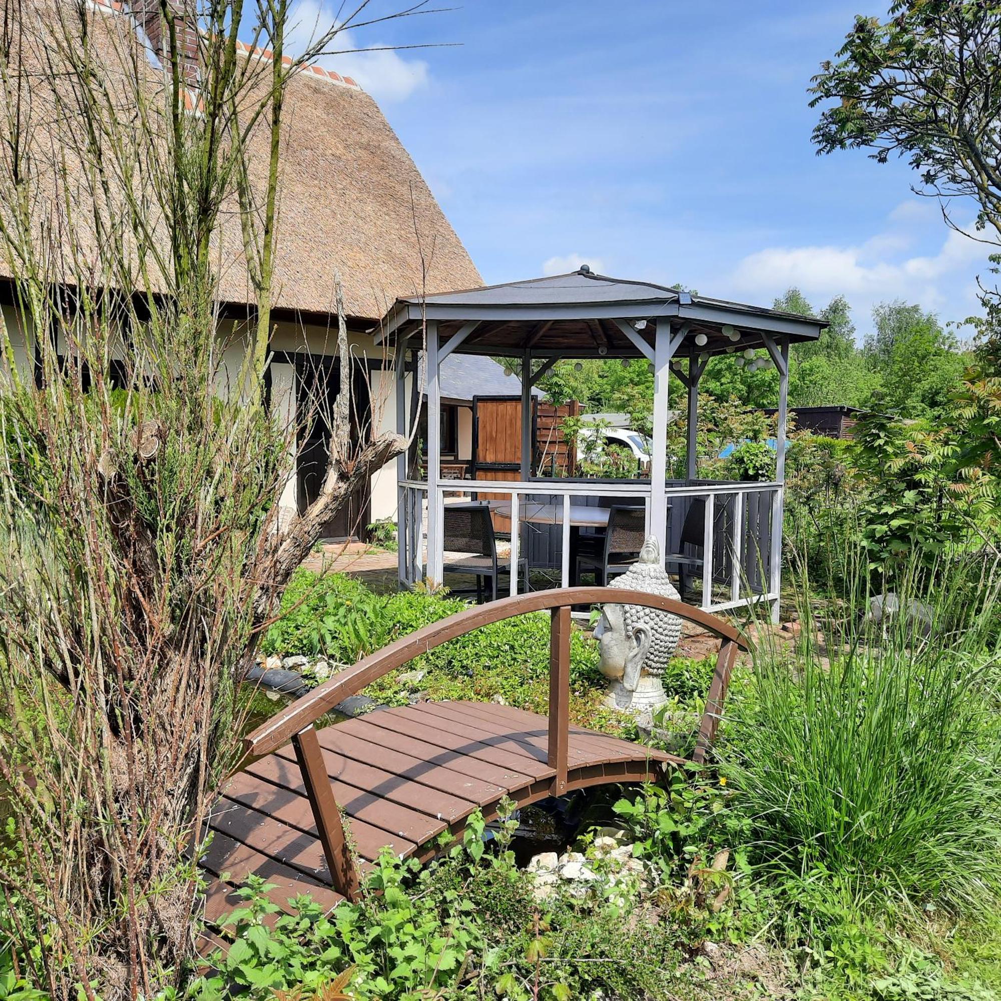 Villa Les 2 chaumières avec piscine Epinay Esterno foto