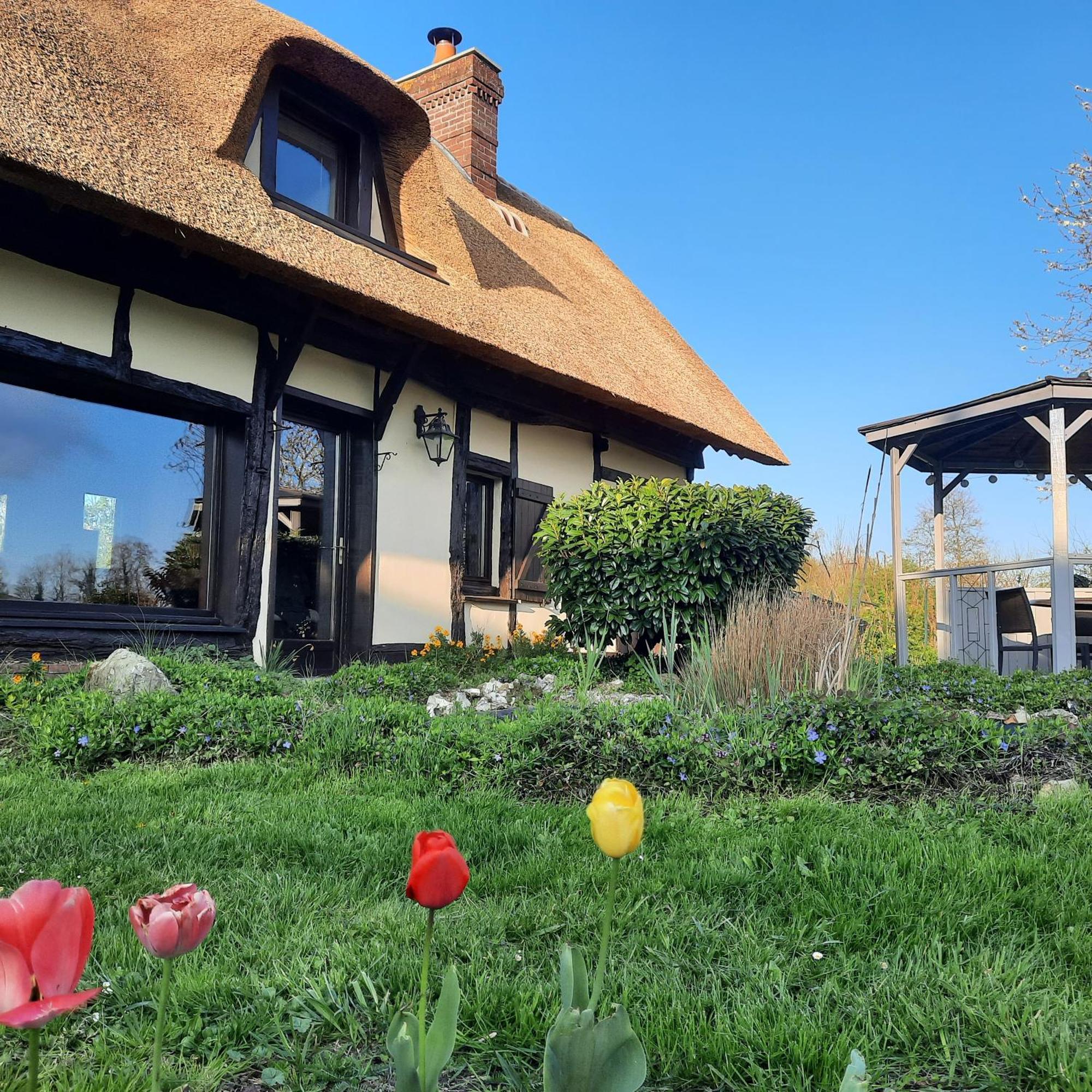 Villa Les 2 chaumières avec piscine Epinay Esterno foto